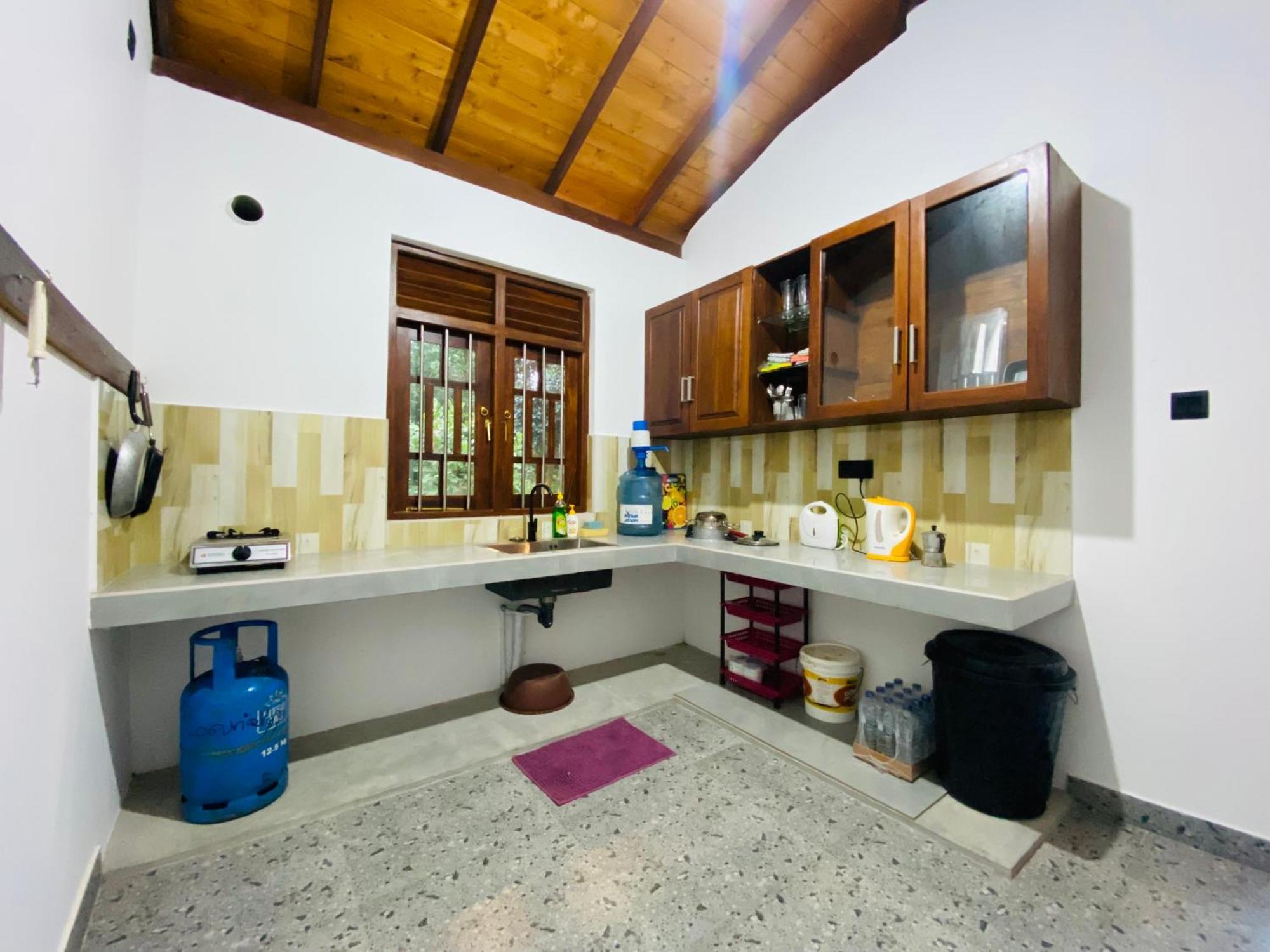 See Turtle Villa Тангалла Экстерьер фото