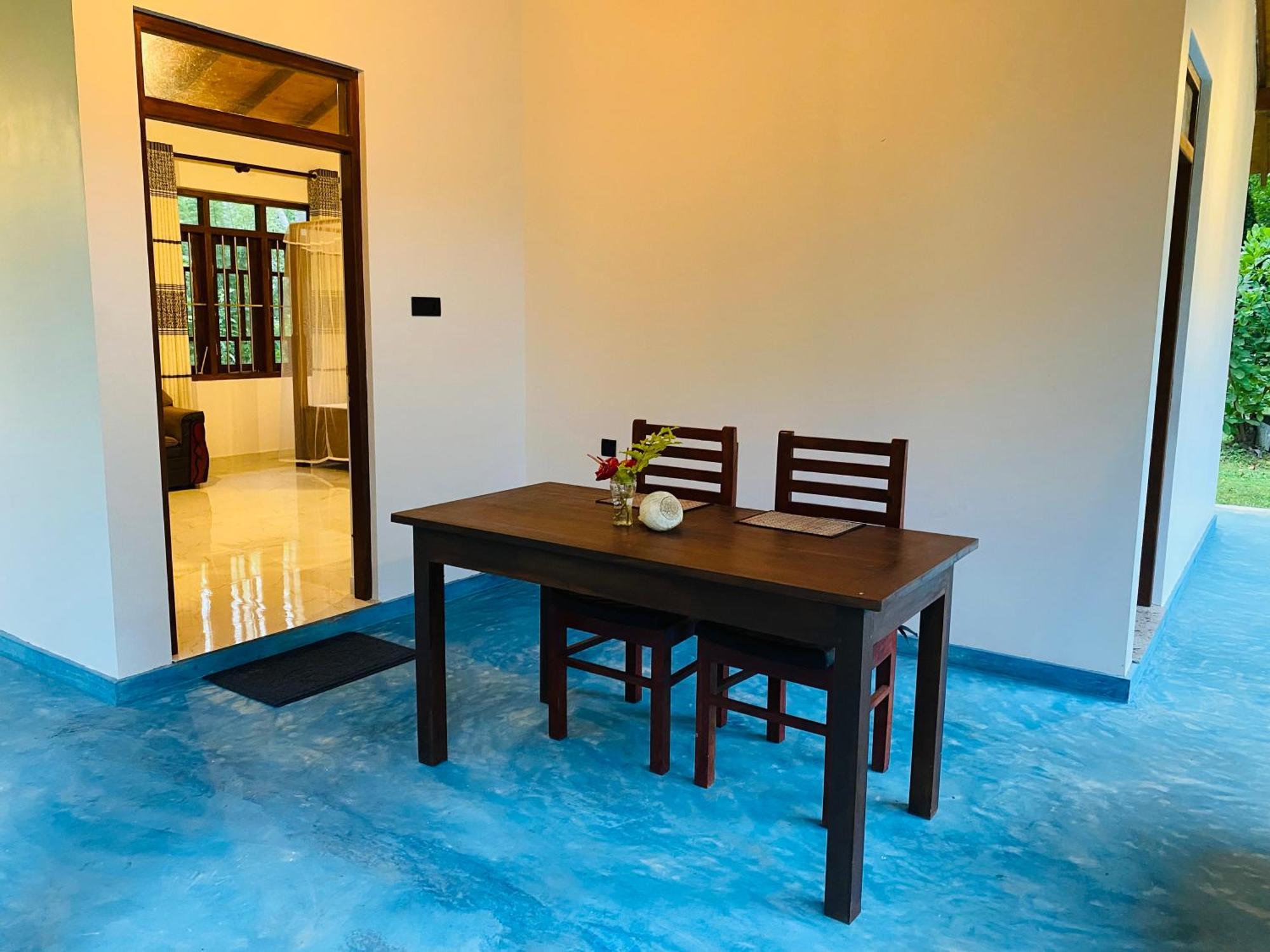 See Turtle Villa Тангалла Экстерьер фото
