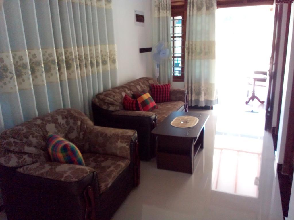 See Turtle Villa Тангалла Экстерьер фото